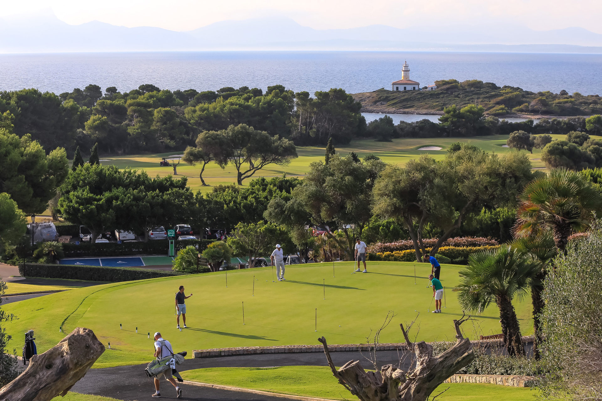 golf-alcanada-Putting-Green-01